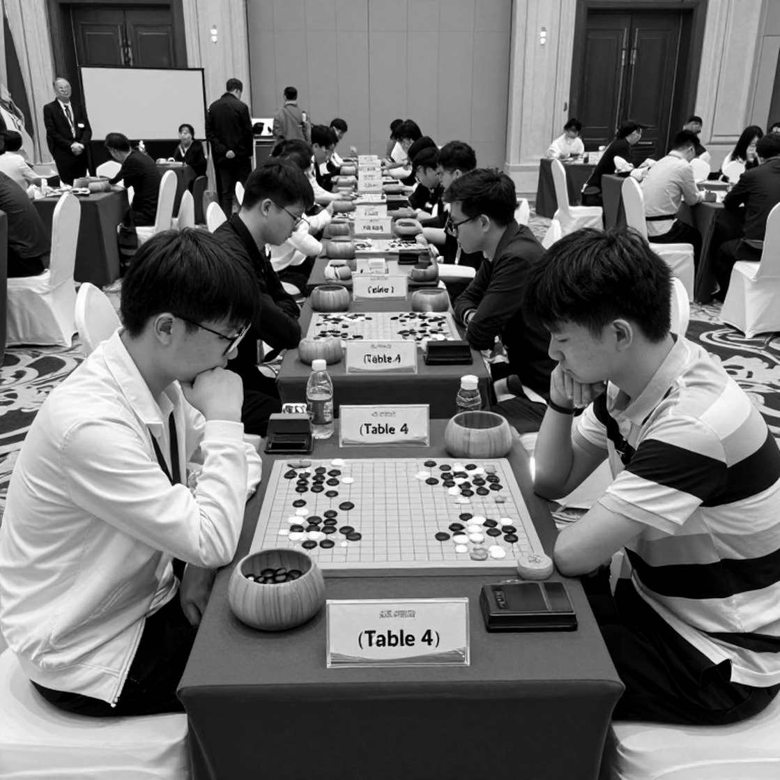Yom Kippur và bàn cờ trống ở Samarkand: Israel mất trắng vòng 6 Olympiad Yom Kippur và bàn cờ trống ở Samarkand: Israel mất trắng vòng 6 Olympiad