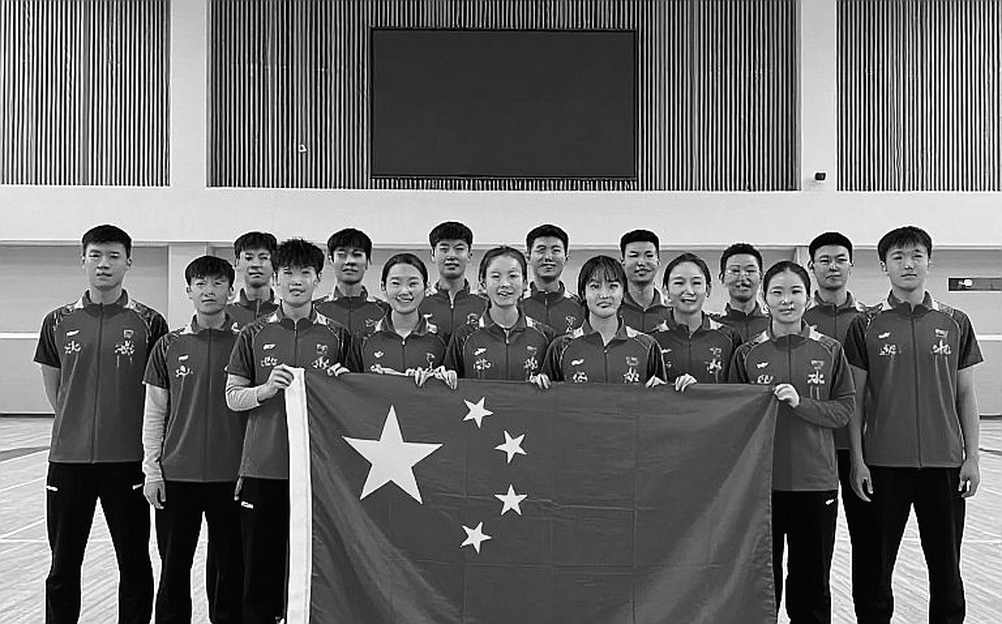 Khi Dữ Liệu Im Lặng: Bài Học Từ Một Bản Phân Tích Rỗng Và Cái Giá Của Sự Tự Tin Không Có Cơ Sở