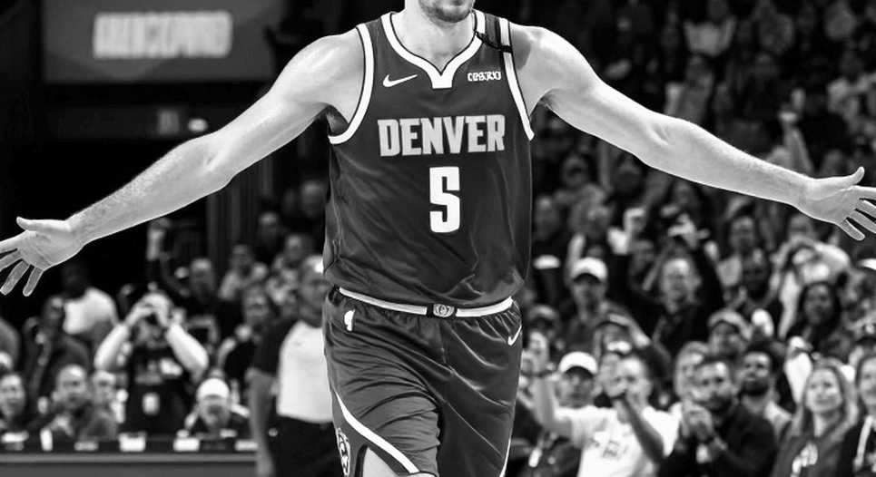 Cơn sốt ba điểm và lỗ hổng chết người của NBA hiện đại Cơn sốt ba điểm và lỗ hổng chết người của NBA hiện đại