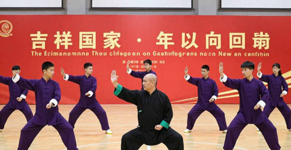 LA28 khởi hành ngọn đuốc từ Atlanta và đẩy bơi lội sang tuần thứ hai: canh bạc vận hành của SoFi Stadium