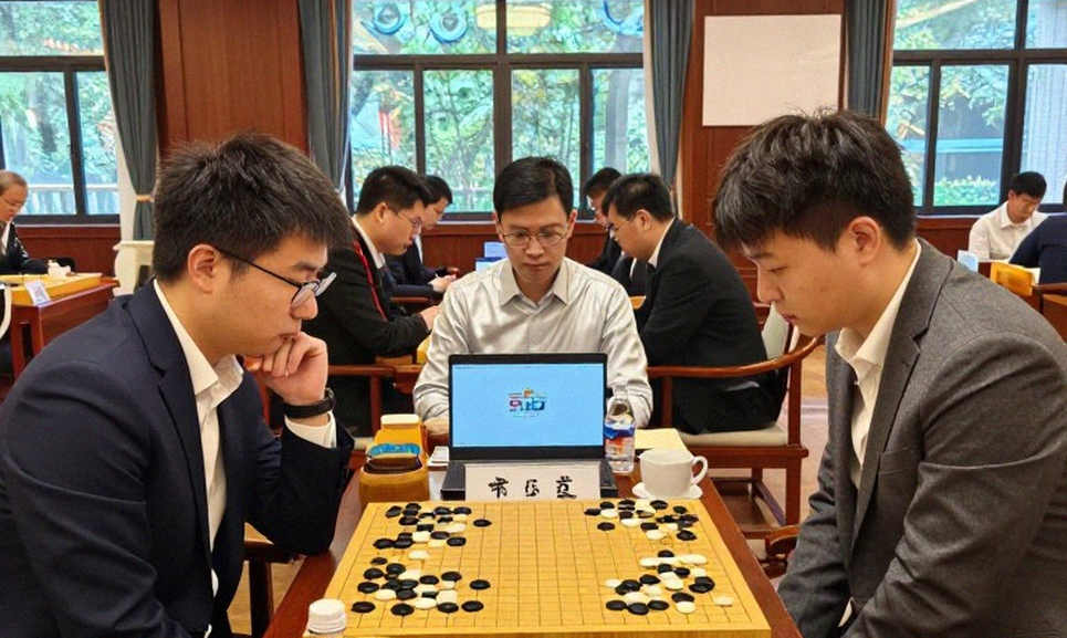 Khai Cuộc Scotch: Nước Đi Bị Ruồng Bỏ Và Cuộc Phục Hưng Sau Kasparov 2026